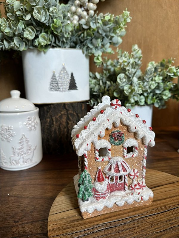 Casinha ginger de resina