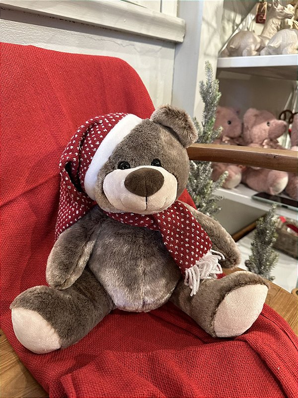 Urso marrom grande