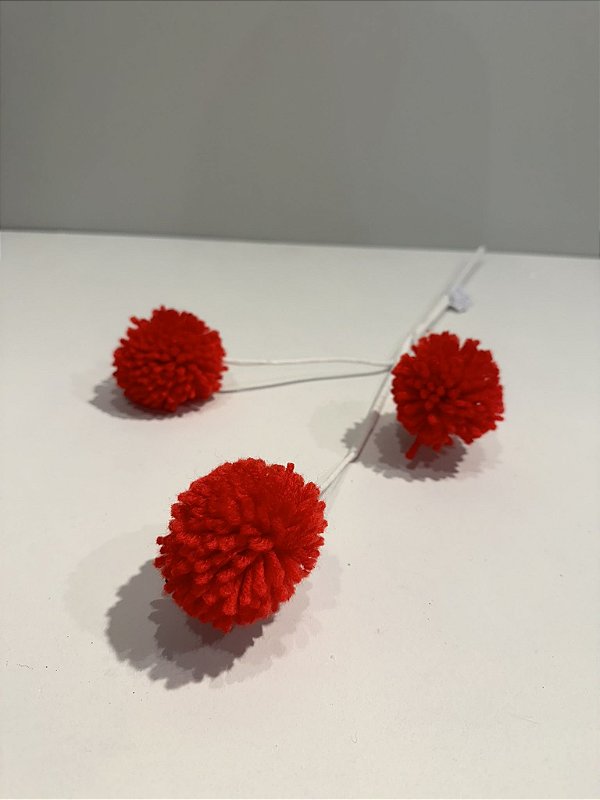 Galho pompom vermelho