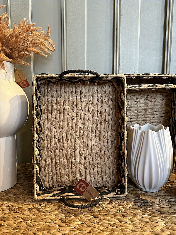 Vaso coral neve branco grande