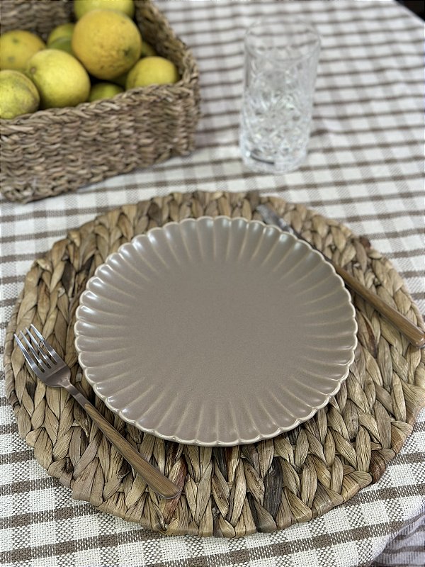 Prato de jantar pétala areia