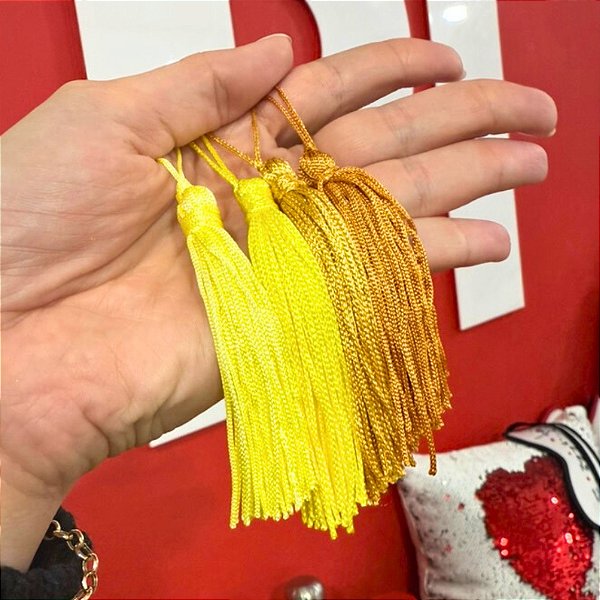 Tassel Pingente 7cm - Tons de Amarelo - Unidade