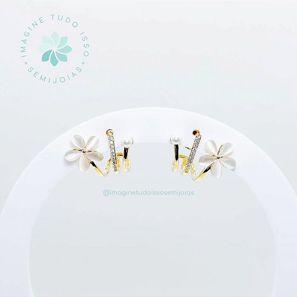 Brinco Semijoia Ear Cuff Florzinha Delicada (dourado)