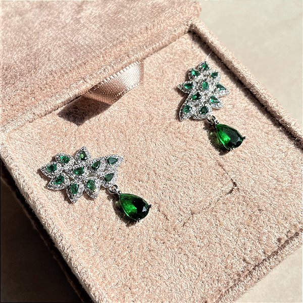 Brinco Leaf Ear Cuff Esmeralda Banhado a Ródio Branco