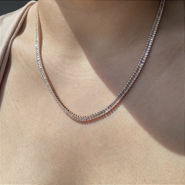 Colar Riviera Maleável Baguete 3mm Banhado a Ouro