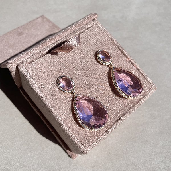 Brinco Gota Light Pink Borda Cravejada Banhado a Ouro