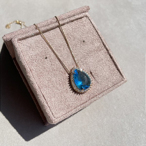 Colar Gota Borda Cravejada Azul Banhado a Ouro