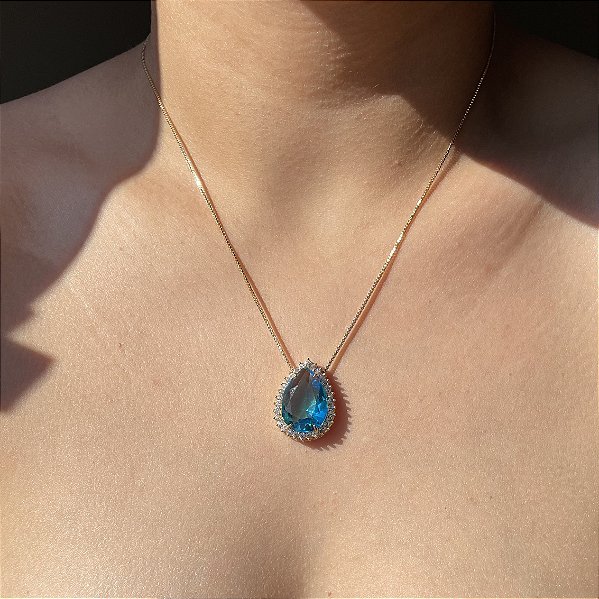 Colar Gota Borda Cravejada Azul Banhado a Ouro