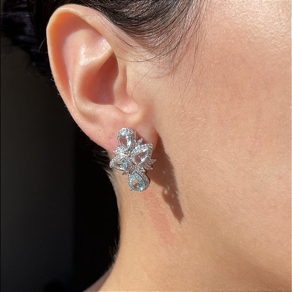 Brinco Gotas Acqua Banhado a Ródio Branco