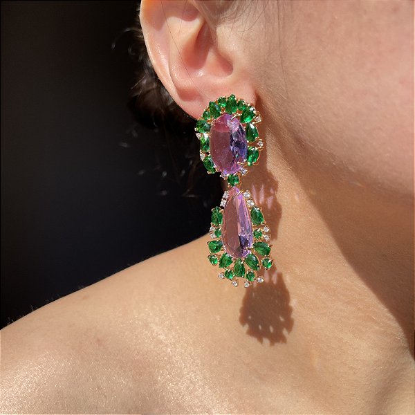 Brinco Luxo Bicolor Ametista e Esmeralda Banhado a Ouro