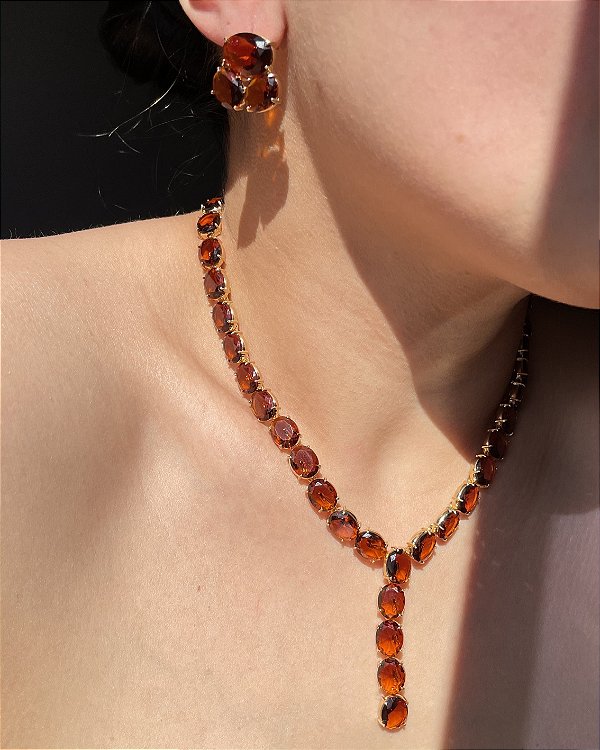 Conjunto Gravata Riviera Oval Mocha Mousse Banhado a Ouro