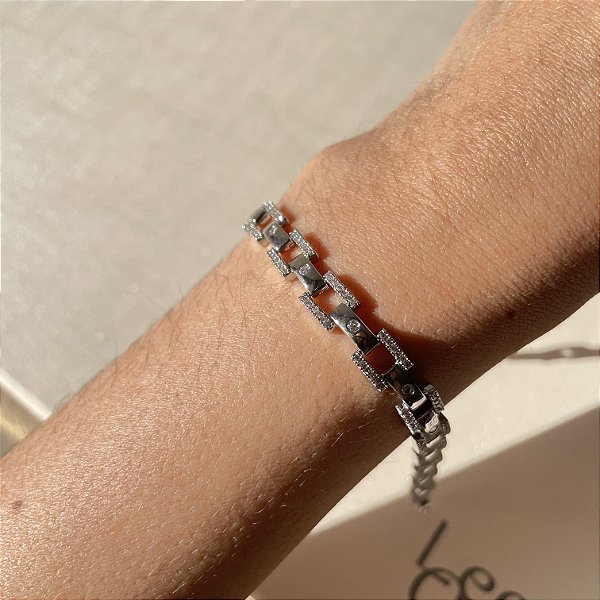 Pulseira Elos Quadrado Cravejada Banhado a Ródio Branco