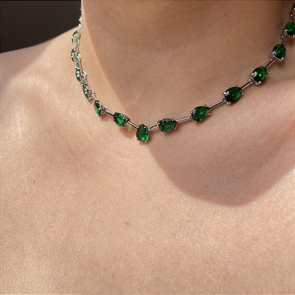 Colar Riviera Fio Faca Gotas Verde Esmeralda Banhado a Ródio Branco