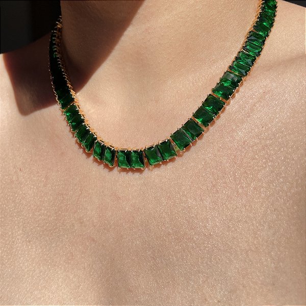 Colar Choker Riviera Retangular Verde Esmeralda Banhado a Ouro