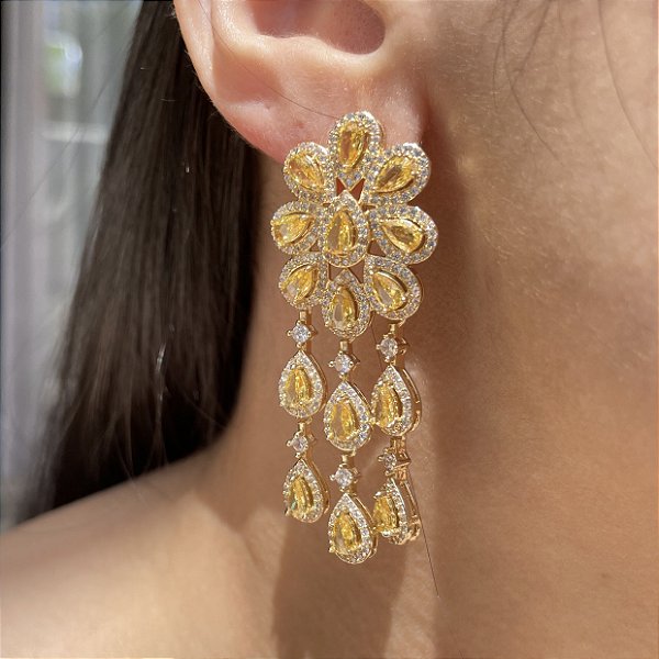 Brinco Flor Cascata Yellow Banhado a Ouro