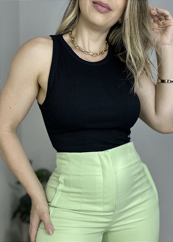 Cropped canelado básico