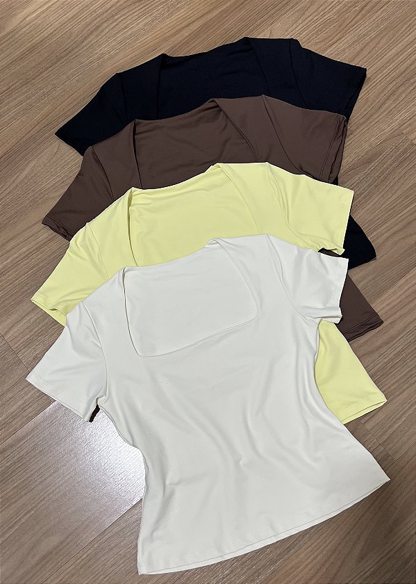 Blusa Fani Manga Curta