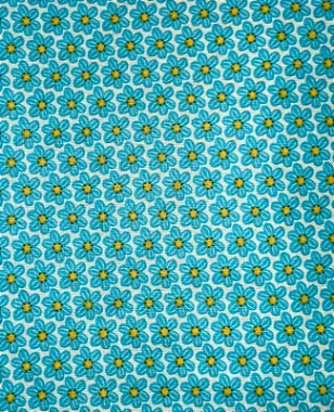 TC032 Tricoline Dolce Vita Flores Fundo Branco