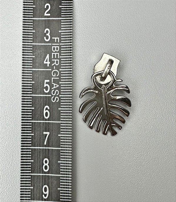 144 - Cursor Folha - 30 mm Níquel EG2756 - 6 unidades