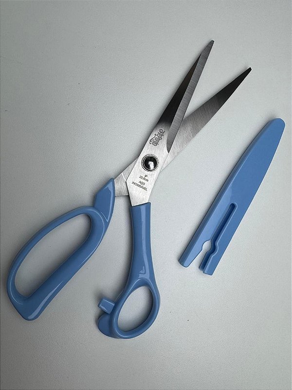 Tesoura 9.0 Cabo plástico azul com capa protetora