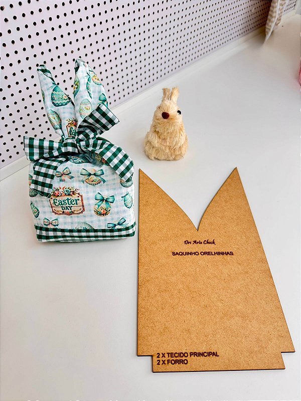 Molde Páscoa Saquinho Orelhinhas em MDF