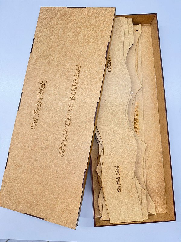 Kit Caixa+12 Réguas MDF para barrados aleatórios