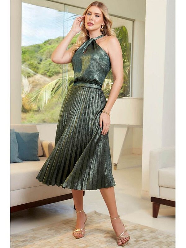 Conjunto Blusa Metalizada E Saia Plissada