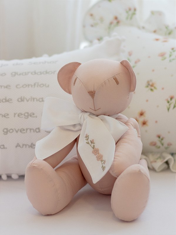 Urso Rosê Médio de Pano para quarto de bebê
