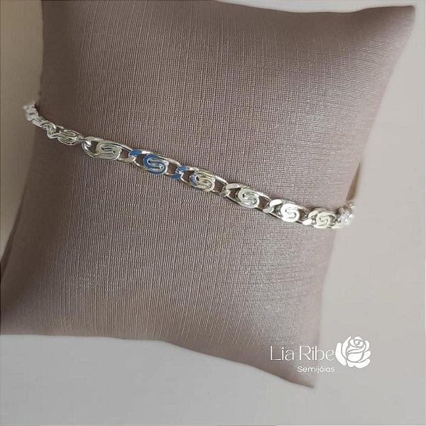 Pulseira detalhada dourada