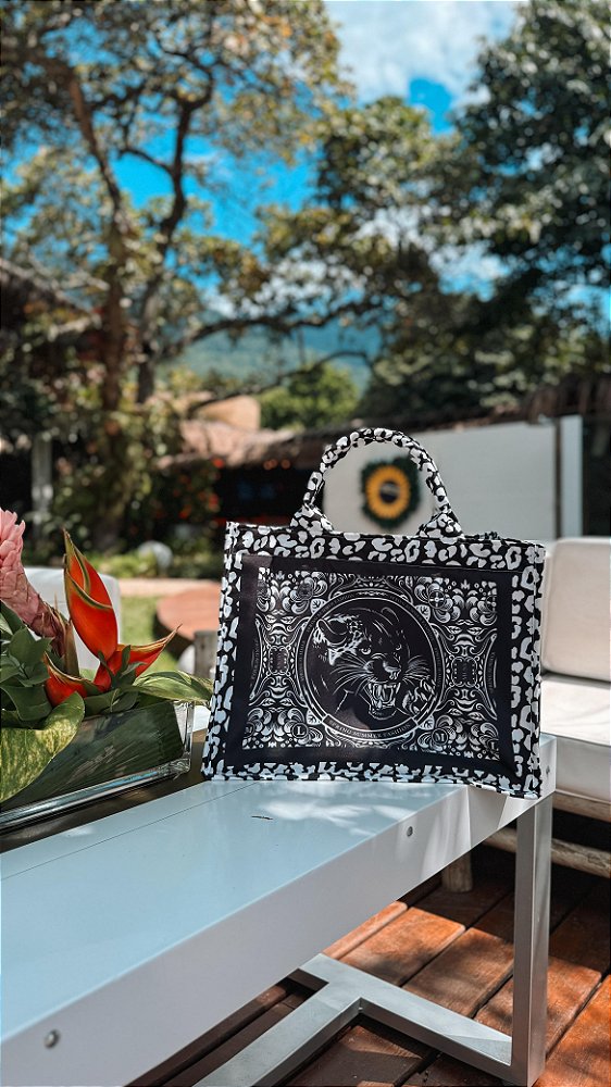 BOLSA ONÇA PRETO E BRANCO
