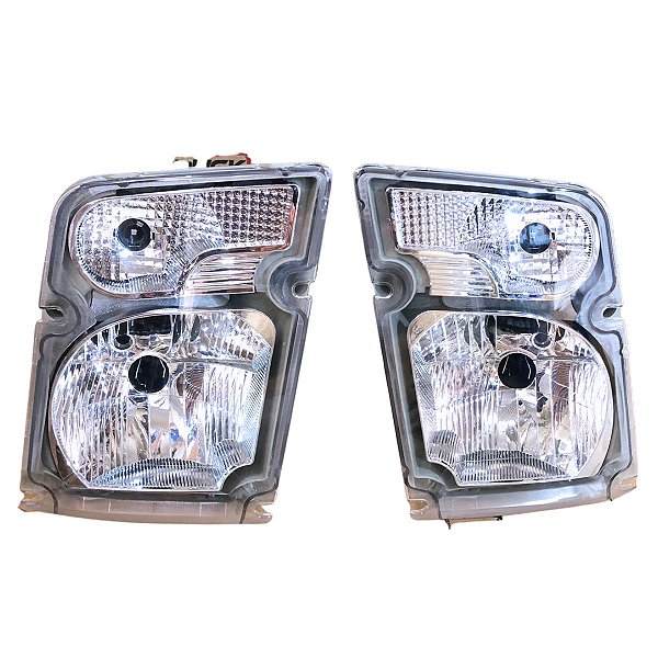 Par Farol Dianteiro Compatível Volvo Vm 260 310 220 270 330
