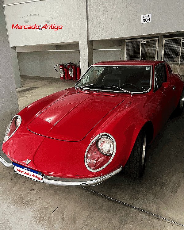 Puma GTE com motor 1800cc ano 1971