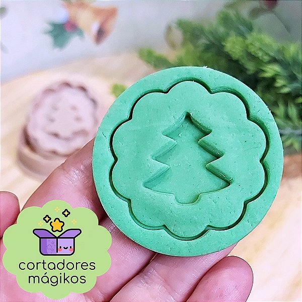 Cortador e Carimbo Árvore de Natal - com puxador incluso e bordas finas
