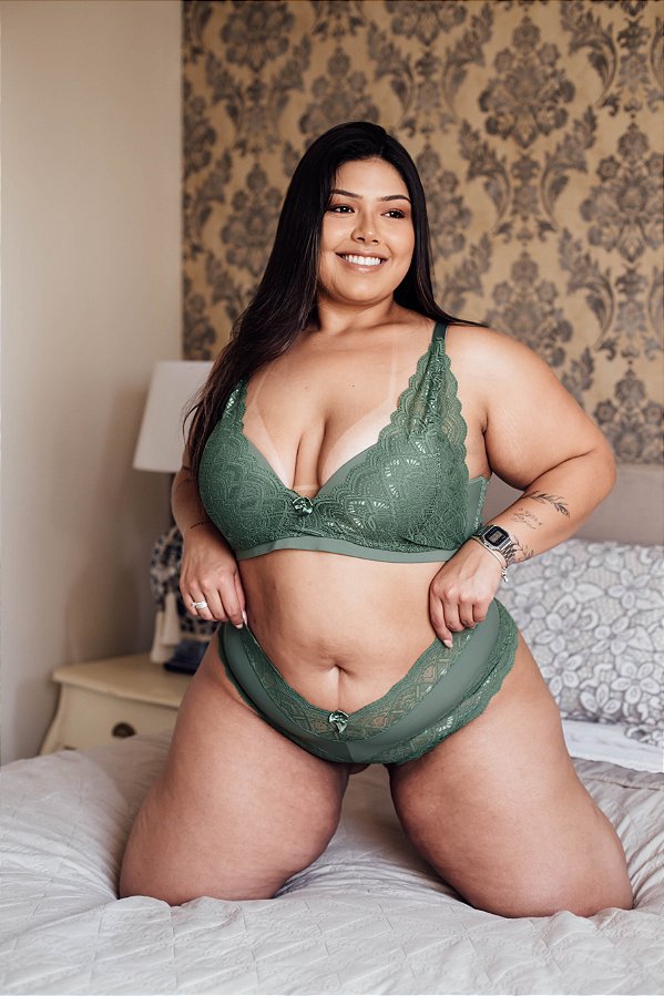 CONJUNTO NATHÁLIA PLUS-SIZE