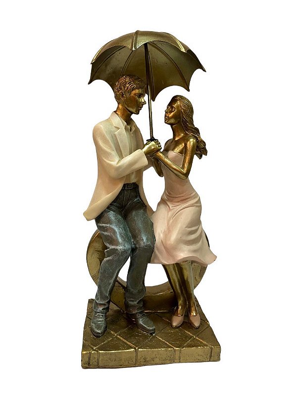 Estatueta Casal Com Guarda Chuva - Mabruk