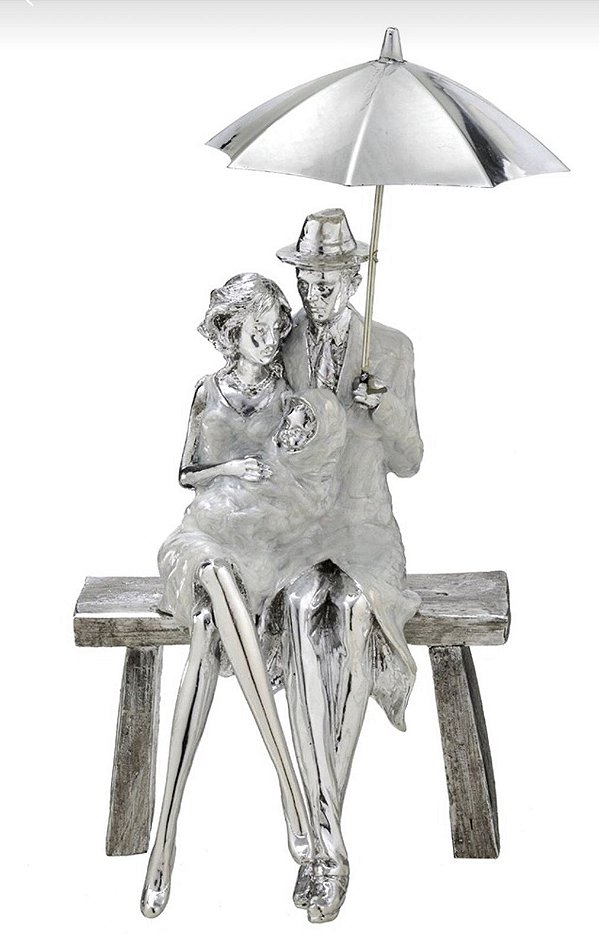 Estatueta Casal Com Filho Prata Com Madreperola - Mabruk