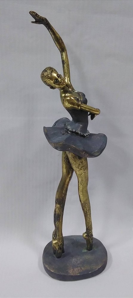 Estatueta Bailarina Cinza e Dourado - Mabruk