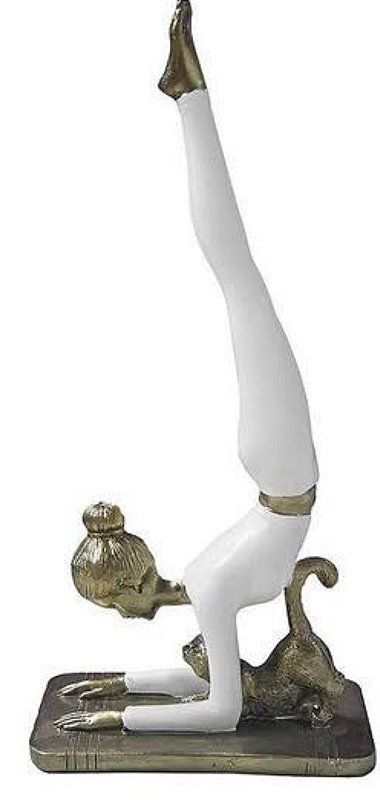 Estatueta Mulher Yoga Com Gato - Mabruk