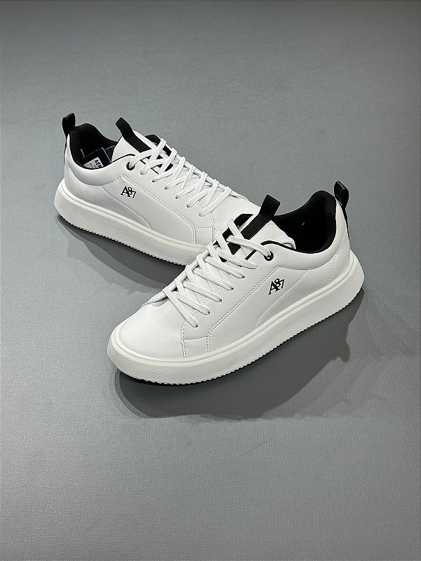 Tênis Aeropostale Branco e Preto 8493486-1