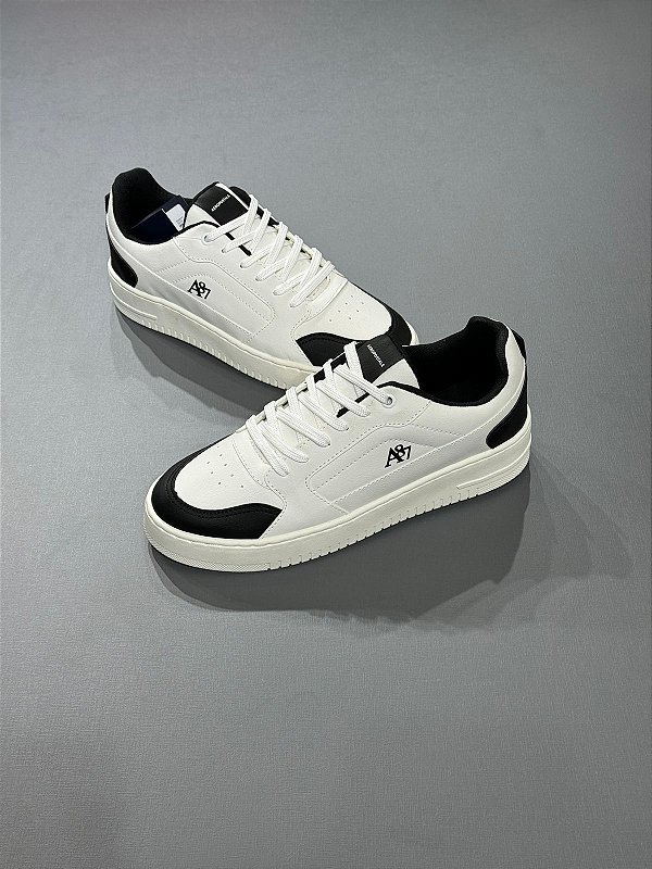 Tênis Aeropostale Branco e Preto 8493481-4