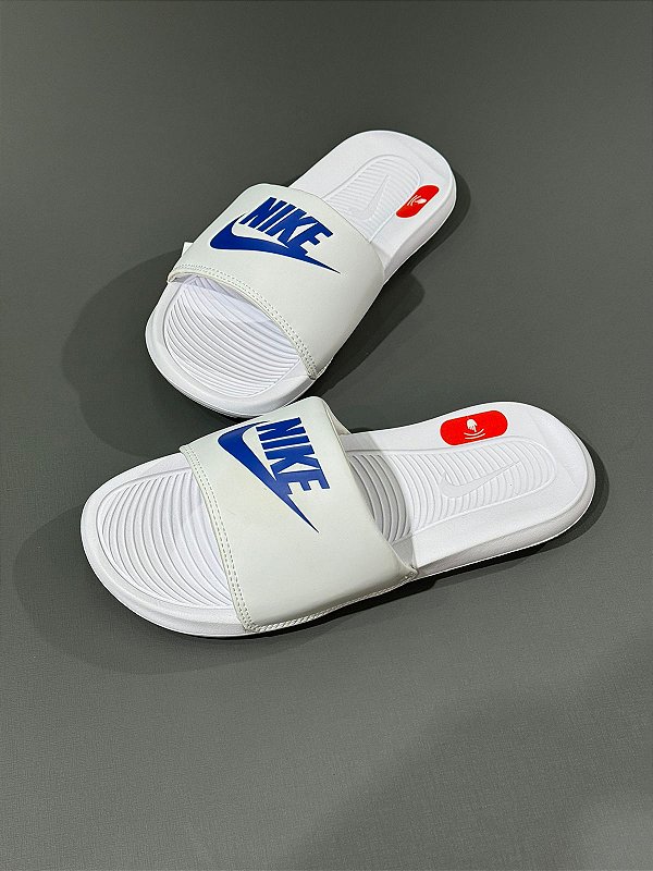 Slide Nike Victori One Branco e Azul