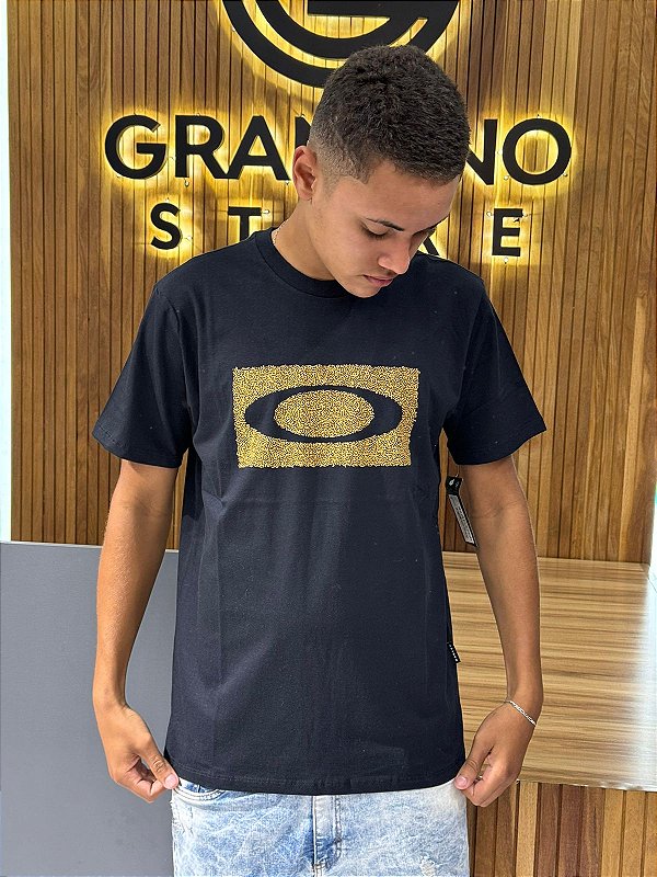 Camiseta Oakley Preta FOA406050