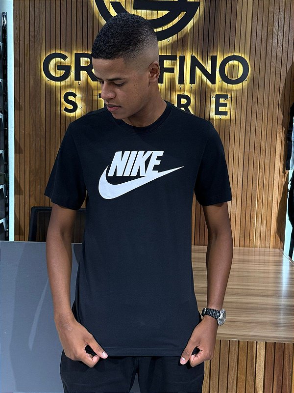 Camiseta Nike Preta AR5004