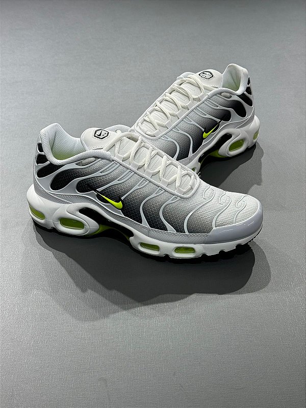Tênis Nike Air Max Plus Tn Wht/Grn/Blk