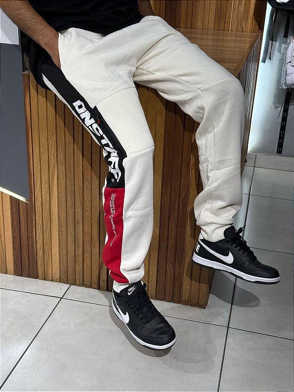 Calça de Moletom Onbongo Branca, Preta e Vermelha ON497