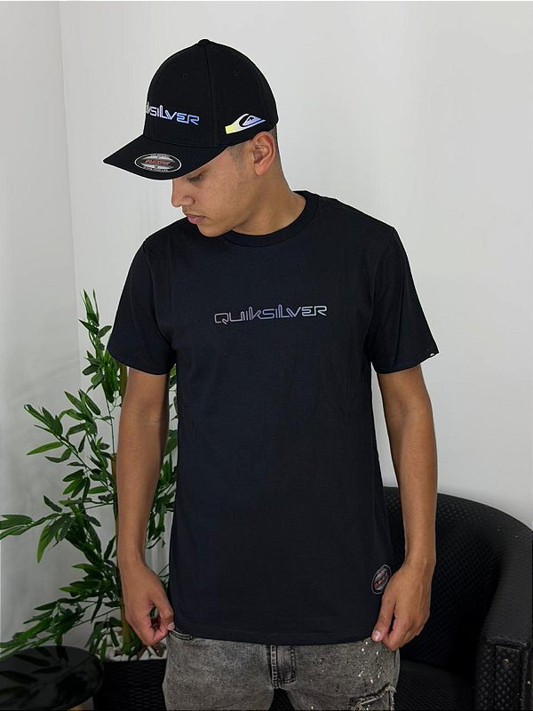 Camiseta Quiksilver Gradiente Type Holmes Preta Q471A1047