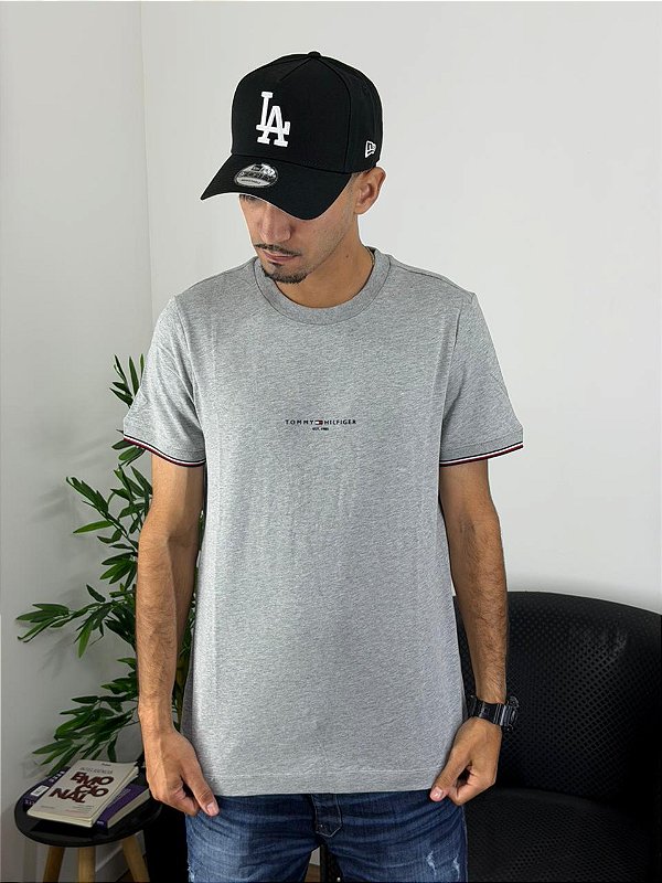 Camiseta Tommy Hilfiger Cinza MW32584