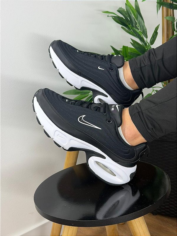 Tênis Nike Air Max Portal Preto e Branco