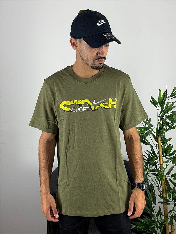 Camiseta Nike Verde Militar HV0157-222