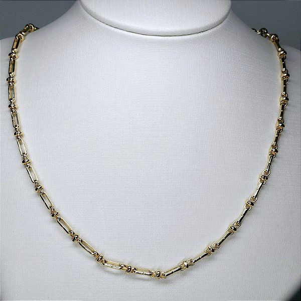 CHOCKER DOURADA ELOS CARTIER COM ESPAÇADOR ENTERE OS ELOS 40CM + 10 COM ELOS PORTUGUES E FECHO BOIA
